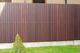 Zabor Iz Listvennicy Blagoustrojstvo Doma Zabor Pered Domom Zabor