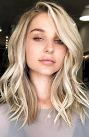 You can wear medium length hairstyles in a number of ways, in a variety of shapes and styles including straight, wavy or. 49 Trendy Haircut For Round Face Shape Thin Medium Lengths Hairstyles For Round Faces Shap Round Face Haircuts Medium Hair Styles Round Face Haircuts Medium