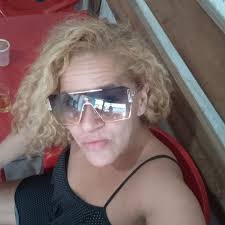 Stream Sarah Dutra music