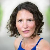 40+ perfiles de «Emily Goodrich»