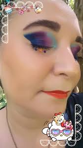 Blue-eyed girls, what do you think of this look?