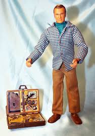 As the popularity of the six million dollar man television show wore down, so did the popularity of the toys. Richard Anderson As Oscar Goldman In The Six Million Dollar Man 12 Action Figure By Kenner 1970 S Vintage Toys Childhood Toys Barbie Celebrity
