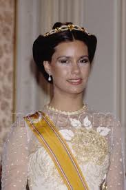 As A Young Bride Maria Theresa Of Luxembourg Wore The Citrine Tiara Of Her Mother In Law In 1980s Queen Dress Royal Jewels Maria Theresa