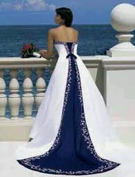 Pure White And Dark Blue Wedding Dress I Wouldn T Wear It But Its Really Pretty Blue Wedding Dresses Purple Wedding Dress Wedding Dress Styles
