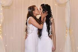 Hochzeit in Nordirland: Das erste homosexuelle Paar hat geheiratet | GALA.de