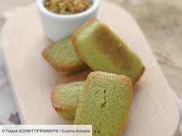 Recette Financiers A La Pistache Faciles Ingredients 4 Personnes 75 G De Beurre 15 G Pour Les Moules 50 G De Pistaches Recette Pistache Recette Dessert