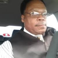 Donald Mcelveen's Instagram, Twitter & Facebook