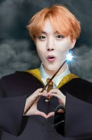 Hose Weasley Jhope In Hufflepuff Jhope Hogwarts Weasley