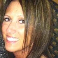 Mary Moats's Instagram, Twitter & Facebook