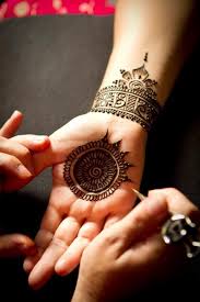 Round Mehndi Designs Http Www Yourdreamshaadi Co Uk Henna Tattoo Designs Henna Round Mehndi Design