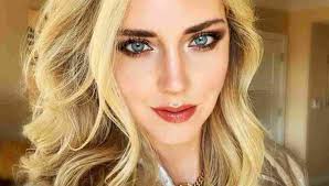 Non solo la 'venere' e la 'primavera', ma soprattutto 'le storie di giuditta' e 'l'adorazione dei magi' con. Chiara Ferragni Agli Uffizi E Stata Pagata Il Direttore Eike Schmidt Fa Chiarezza E Replica Alle Accuse