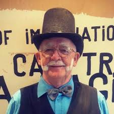 Daryl Holmes: Retiree, 72, putting smiles