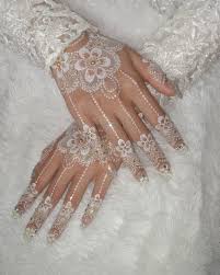 Whitehenna In 2020 Henna Tattoo Designs Henna Tattoo Hand Henna Tattoo Kit
