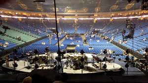 before concert from view of behind stage picture of bok