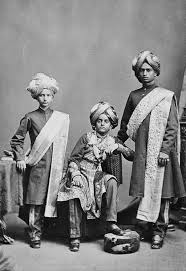 Gentoo dancing girls from Madras, displaying jewellery — PICRYL - Public Domain Media Search Engine