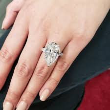 We did not find results for: Harry Winston By Jacques Timey Pear Shape Diamond Three Stone Engagement Ring For Sale At 1stdibs