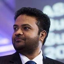 Urmi Sen 🇮🇳 (@urmispeaks)