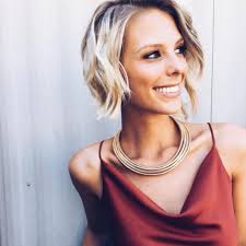 Emily Luther's Instagram, Twitter & Facebook