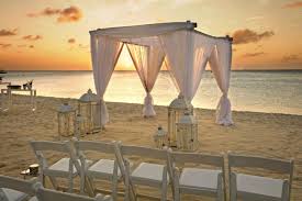 With sunset events and weddings by carmen, we can accommodate a nice, simple perfect beach wedding for you and your significant other that meets your budget and your needs. Aruba Sunset Beach Wedding At The Hilton Aruba When In Aruba