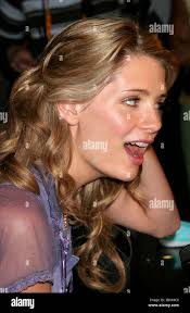 Henry barton hi-res stock photography and images