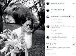 Sebisanya akan aku tulis selengkap mungkin. Beda 17 Tahun Dimas Djay Mantap Tunangan Dengan Faradina Mufti