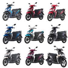 The bike has trendy design with 1870 x 685 x 1035 mm dimension, 94 kg weight and. Buy Cover Set Original 100 Hly Sticker Original Yamaha Ego Solariz Seetracker Malaysia