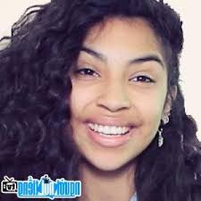 Sao YouTube CurlyPenny