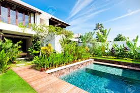 … continue reading 101 easy and cheap diy sauna design you can try at home Moderne Garten Mit Einem Swimmingpool Und Grune Farbe Phantasie Pflanzen In Luxus Haus Lizenzfreie Fotos Bilder Und Stock Fotografie Image 59746977