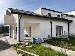 Vendita Villa bifamiliare in via Ferrero Padova. Nuova, posto auto, con  terrazza, 150 m², rif. 108870193