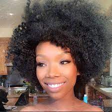 Singer Brandy Debuts New Afro Hairstyle On Instagram Beautiful Natural Hair Heat Free Hairstyles Natural Hair Styles