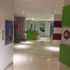 Deni alar is the son of goran alar (retired). Pop Hotel Hotel