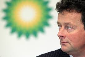 More Boards Publicly Back Besieged CEOs