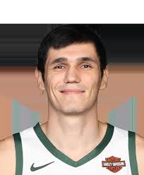 Andrew Lococo is a businessman from the United States of America who has  gained public recognition for being the husband… Read More: Bonnie Wright's  Husband, Andrew Lococo Biography: Age, Net Worth, Wife,