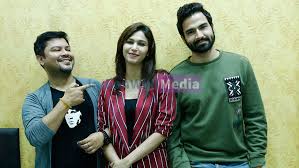Bin Kuch Kahe Team Shamata Anchan Sameer Arora Ram Kamal Mukherjee At Indianwikimedia Office Iwmbuzz