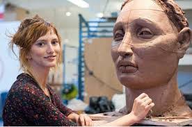 Kelly Rathbone's Instagram, Twitter & Facebook