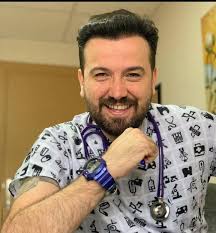 hi maitlandites long shot but my dad Dave Butler who is 70 is chasing some  old band mates from the area they were in a band called Purple Haze when  they were