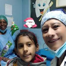 Gracias Dr @edgar.urbaez por su asesoría y Tutoría durante este proceso de  formación, hoy podemos decir que somos doblemente Colegas, "Odontólogos y  Especialistas en Gerencia" Gracias querida amiga @radalissett Dios nos cruzó