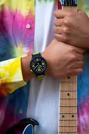 Bbneon So27n102 Swatch France Swatch Fond D Ecran Telephone Montre