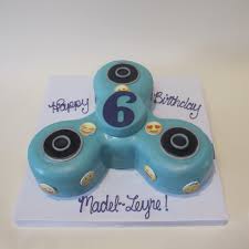 Fidget Spinner Emoji Birthday Shaped Cake 700221 Emoji Birthday Cake Emoji Cake Fidget Spinner Cakes