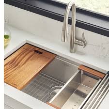 Belfast and butler sinks (4) inset sinks (11) kitchen accessories (2) sink and tap packs (27) standard sinks (92) style contemporary (127) traditional (8) Tips And Tricks For Choosing The Right Kitchen Sink Size