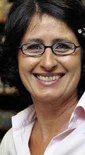 Barbara Dilger's Instagram, Twitter & Facebook