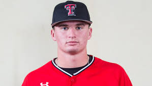 Martin forgoes senior season, signs with White Sox