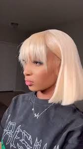 Kezia Anderson's Instagram, Twitter & Facebook