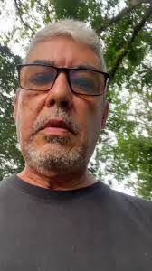 Jorge Collier's Instagram, Twitter & Facebook