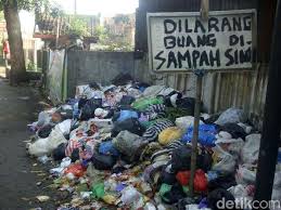 Maybe you would like to learn more about one of these? Warga Tak Paham Aturan Swakelola Banyumas Banyak Tumpukan Sampah