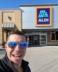 What is going in next to Aldi's? Not fast food or carwash