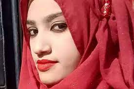 Dalam surat pengunduran dirinya, hancock menyatakan dia tak mengira kehidupan pribadinya bisa mengganggu upaya negara menanggulangi wabah. Seorang Perempuan Di Bangladesh Dibakar Sampai Mati Karena Melaporkan Pelecehan Seksual Bbc News Indonesia