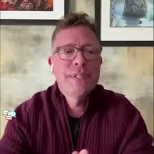 Joanna Bear's Instagram, Twitter & Facebook