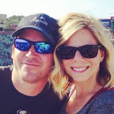 Janelle Burch's Instagram, Twitter & Facebook