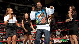 The boss was away on other duty as she continued her music career with snoop dogg. How Is Wwe Star Sasha Banks Related To Music Legend Snoop Dogg